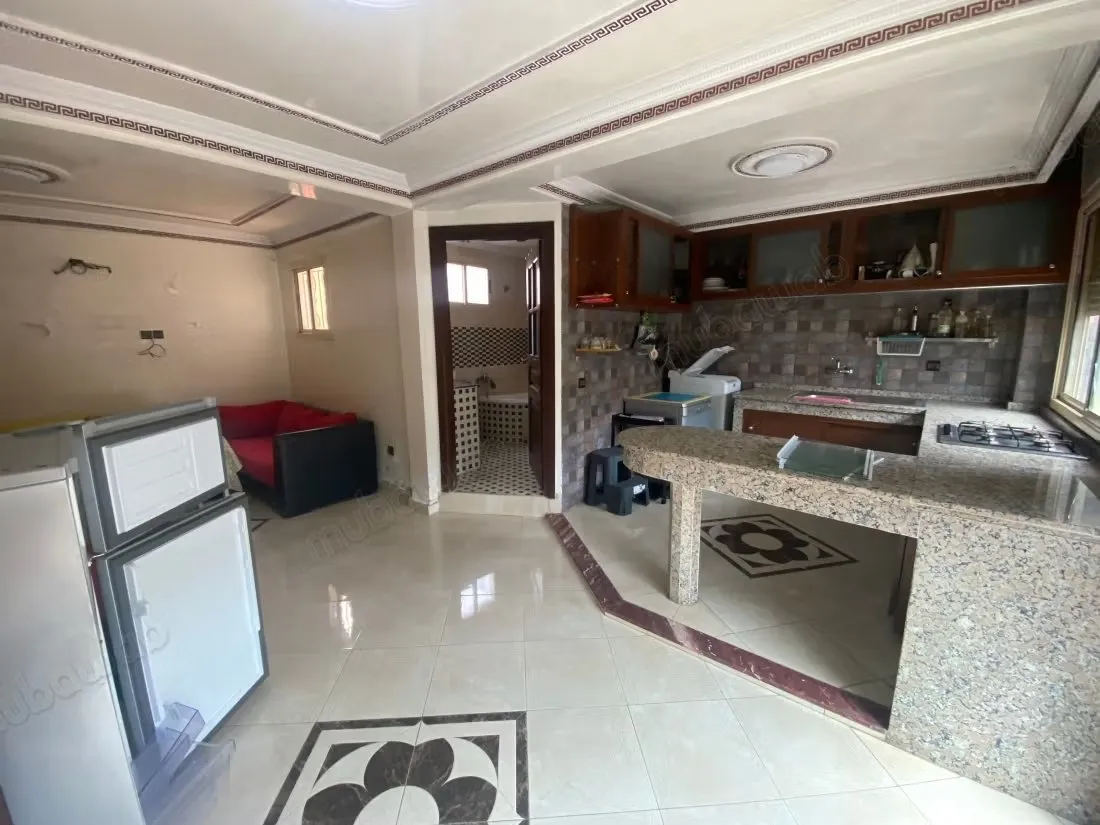 Maison avec magasins a vendre a Hay ennour 84M2 - الدار البيضاء (3)