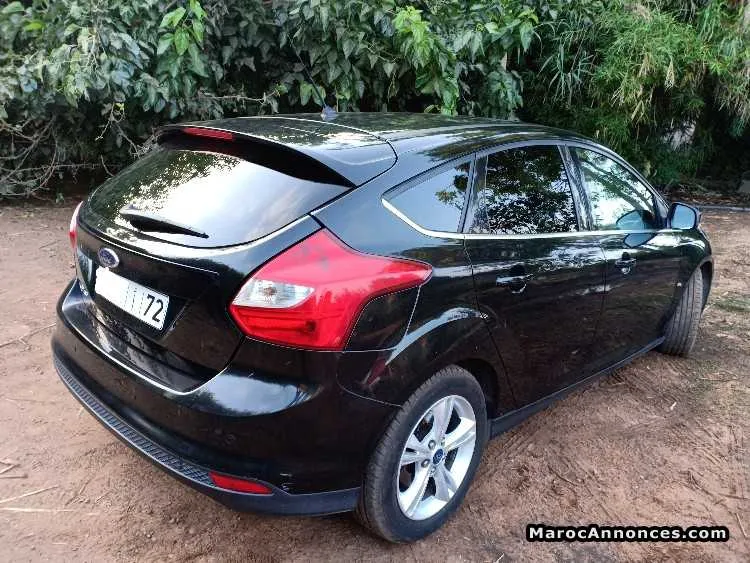 Ford focus sport - سلا (2)