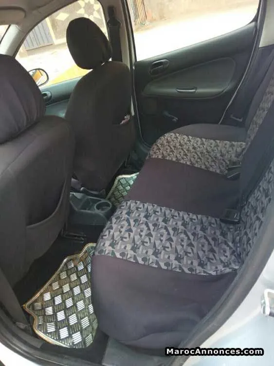 Peugeot 206 plus diesel - أسفي (2)