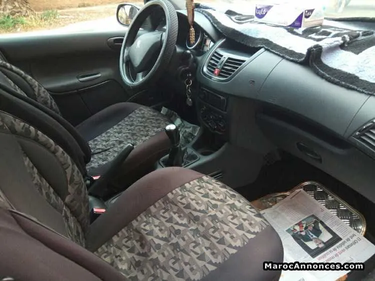 Peugeot 206 plus diesel - أسفي (3)