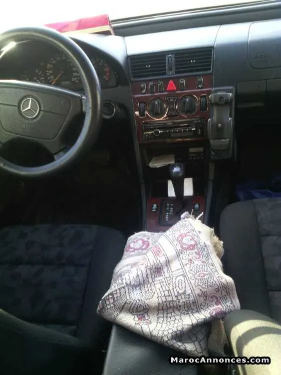 C 220 cdi - أكادير (2)