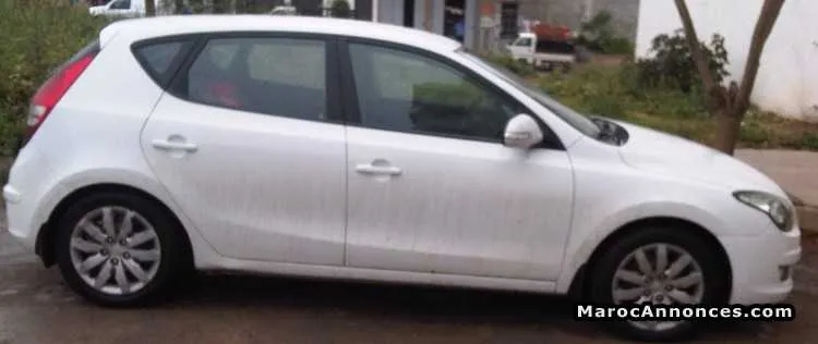 Hyundai i30 diesel-2010 - الرباط (3)