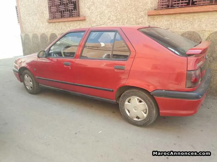 Renault 19 - الدار البيضاء