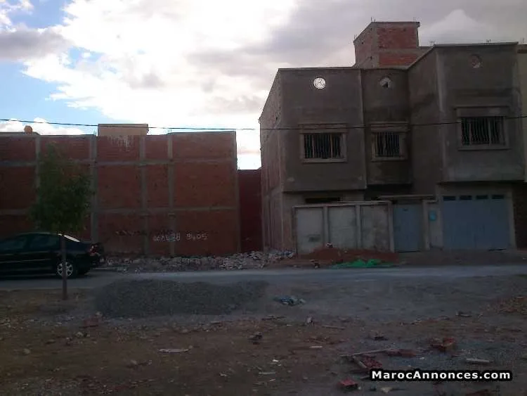 Terrain 123m² à oujda - وجدة