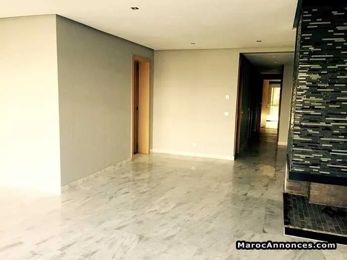 Rdj à louer de 145 m² - bouskoura - الدار البيضاء (3)