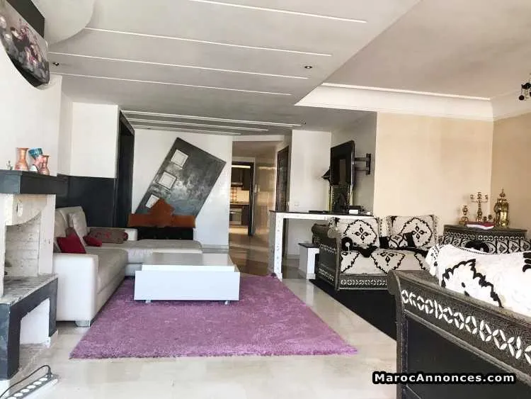 Appartement haut standing à palmier de 3 chambres - الدار البيضاء