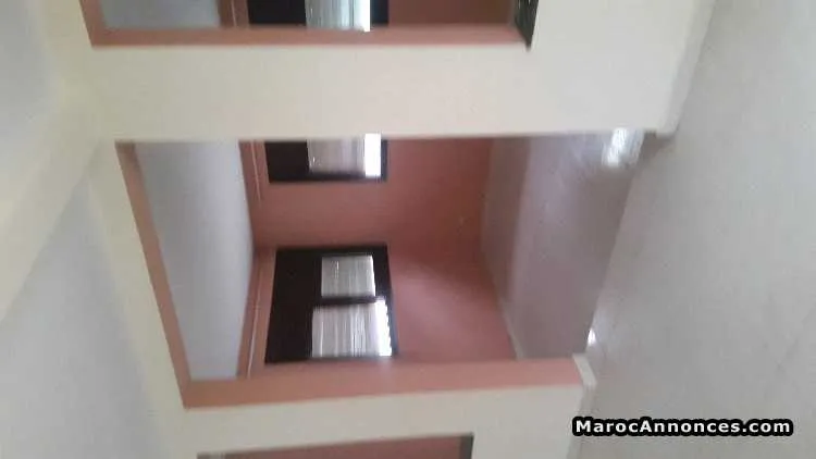 Villa vide a luer a souissi, rabat - الرباط (3)