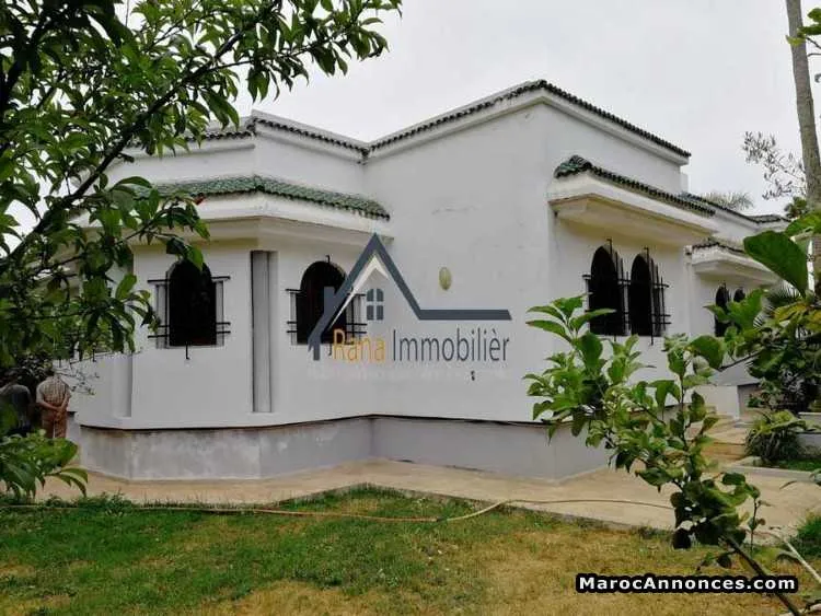 Location villa en plain-pied de 700m à souissi - الرباط