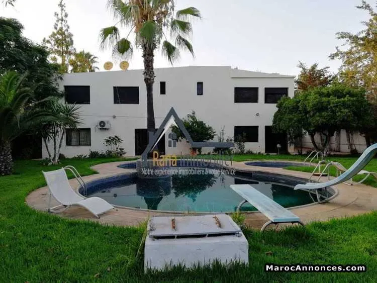 Location villa de 2000m² à souissi rabat - الرباط