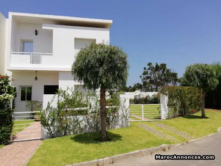 Villa a louer a casa - الدار البيضاء