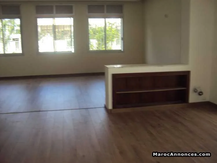 Villa à la location vide à cil - الدار البيضاء (3)