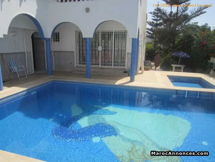 Jolie villa meublée avec piscine à harhoura - الرباط (3)