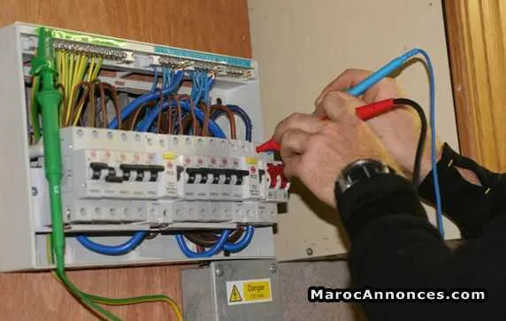 Technicien réseau et maintenance informatique - الرباط (3)