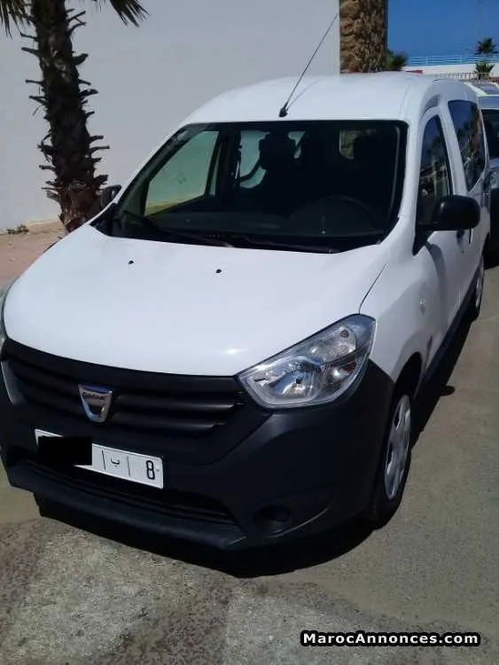 Dokker 6 portes clim en très bon état - الدار البيضاء (2)