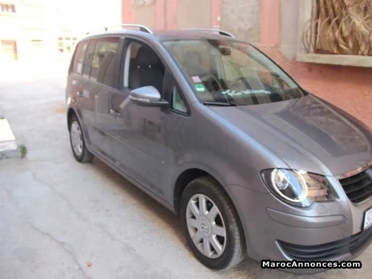 Vw touran modele 2010 - القنيطرة (2)