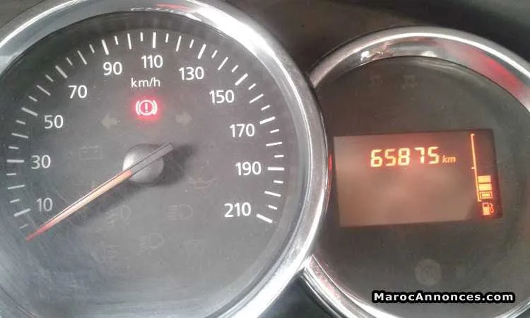 Dacia sandero - الدار البيضاء (2)