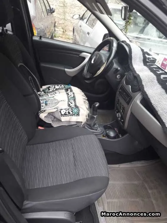 Dacia logan bon état - الدار البيضاء (3)