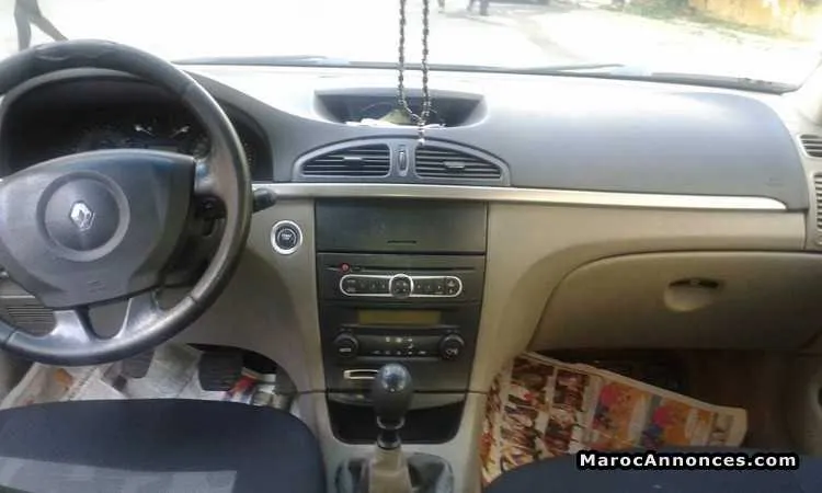 Renault laguna  modele 2005 - الدار البيضاء (3)