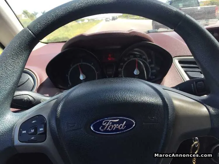 Ford fiesta - الرباط (2)