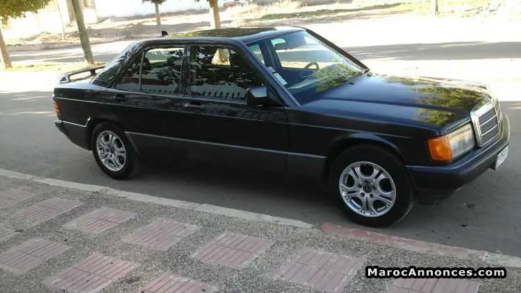 Mercedes-benz 190 2,5 diwana 2005 - مكناس