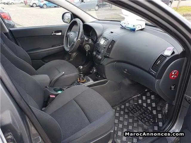 Hyundai i30 cw 1.6 crdi 90cv - بن سليمان (3)