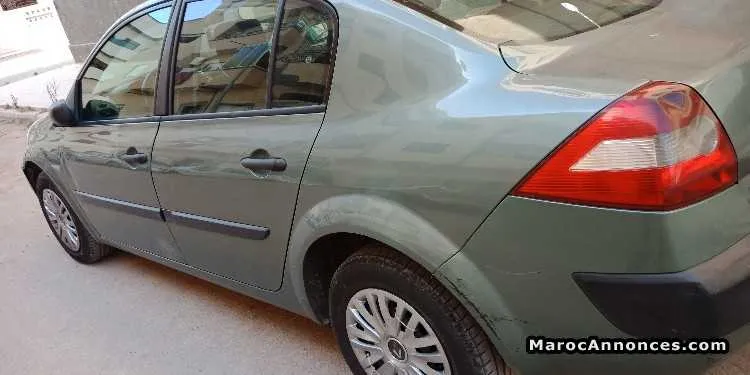 Renault magane 2 - الدار البيضاء (2)