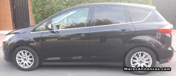 Ford c-max - الرباط