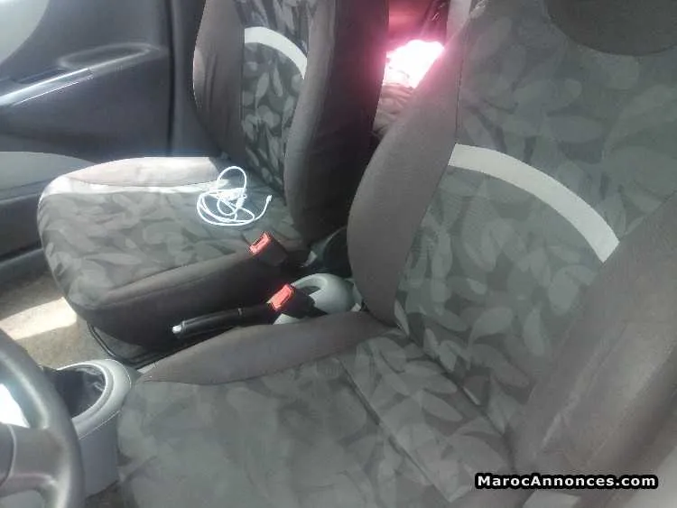 Suzuki celerio 2011 - بوسكورة (3)
