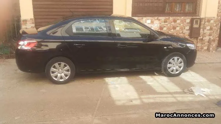 Peugeot 301 diesel model 2015 - الرباط (2)