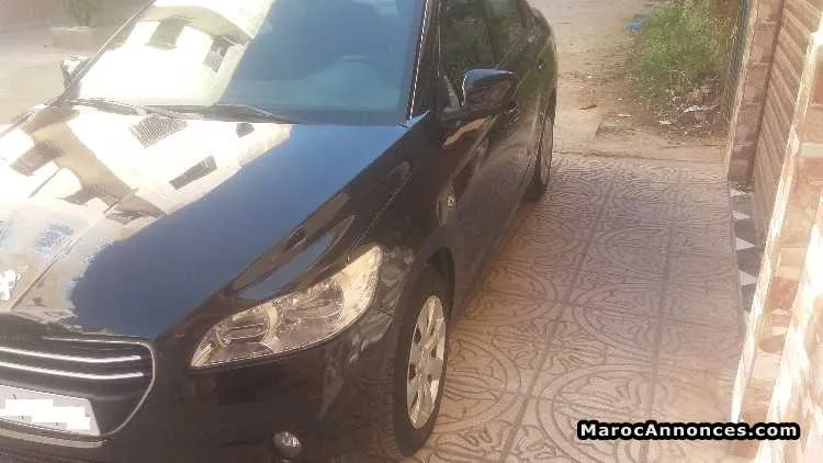 Peugeot 301 diesel model 2015 - الرباط (3)