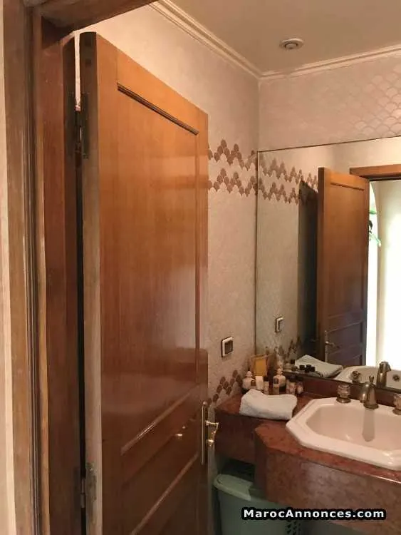 Appartement est en vente à abdellatif benkad - الدار البيضاء (2)