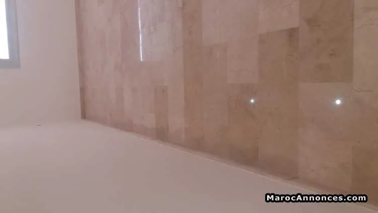 Appartement belle finition a vendre - طنجة (3)