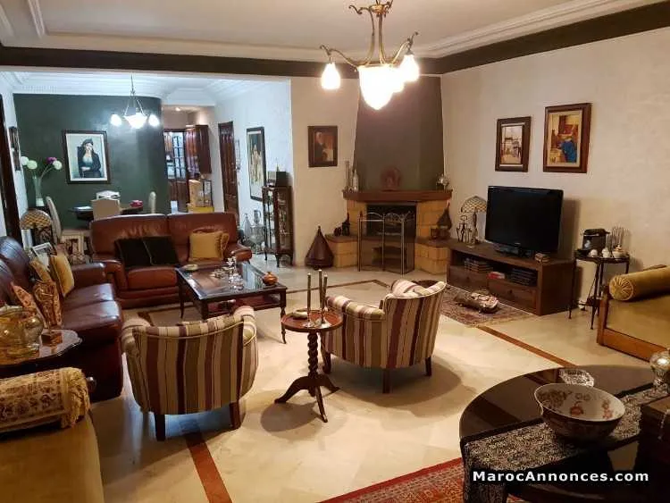 Appartement a vendre a 2 mars - الدار البيضاء (3)