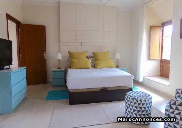 Villa style riad de 4ch vc piscine à chrefia - مراكش (2)