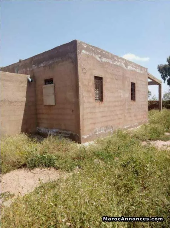 Maison semi fini 1466 m2 a route de fes - مراكش
