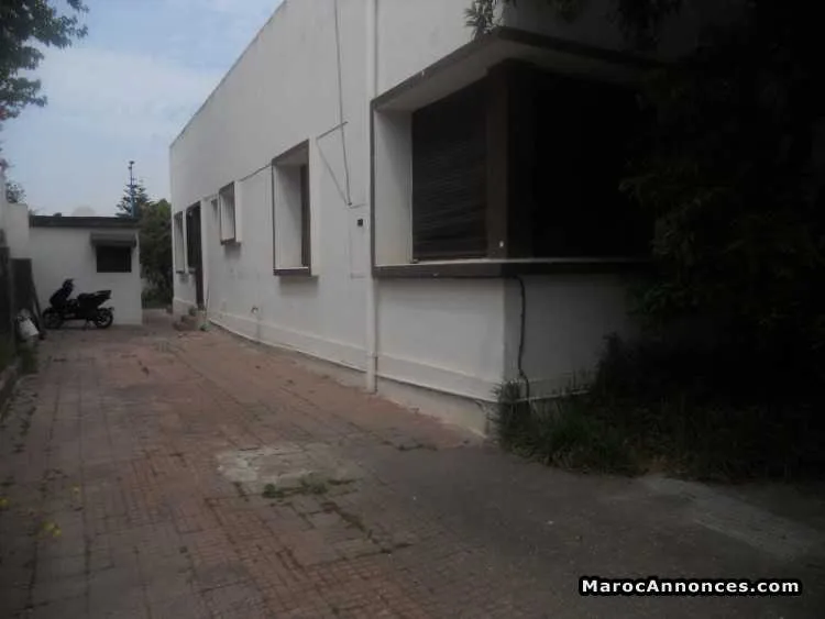 Villa en vente au quartier les cretes - الدار البيضاء