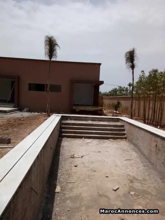 En vente villa route de fes - مراكش