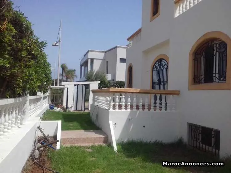 Villa pour la vente à dar bouazza - الدار البيضاء