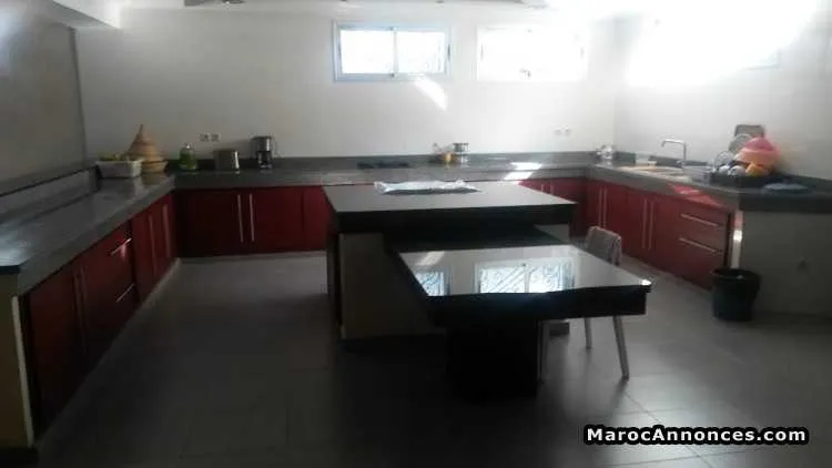 Villa de 440 m² à nouaceur. - الدار البيضاء (3)