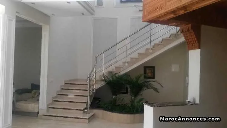 Villa de 440 m² à nouaceur - الدار البيضاء (2)