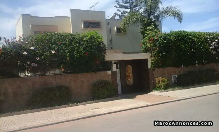 Villa à vendre à suissi 1200m2 - الرباط
