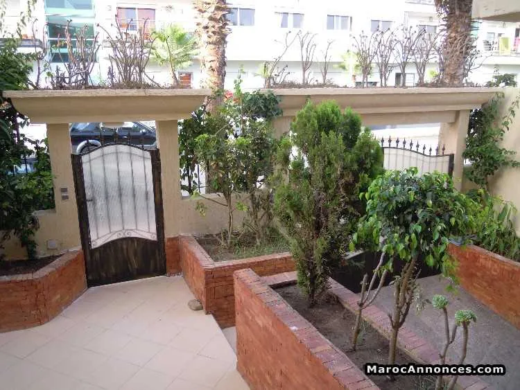 Villa de 250 m² à dar bouazza - الدار البيضاء