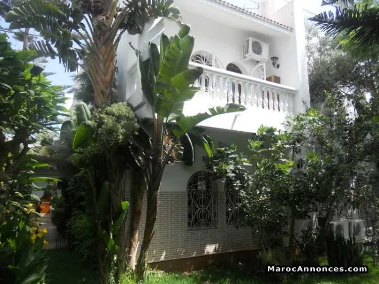 Villa en vente à ain diab ii casablanca - الدار البيضاء