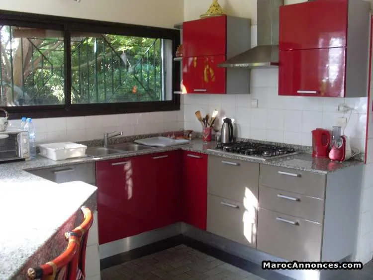 Villa de 1000m² a vendre à hay ryad - الرباط (3)