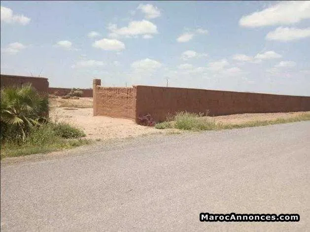 Terrain 3500 m2 titré a marrakech - مراكش