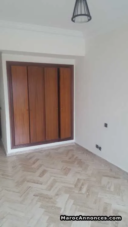 Appartement vide a louer à hassan, rabat - الرباط (3)