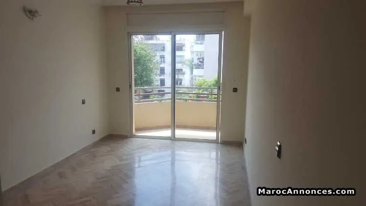 Appartement vide a louer à hassan, rabat - الرباط