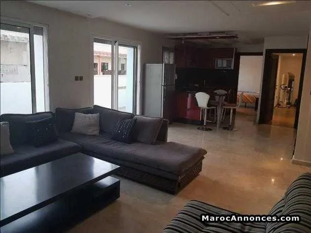 Appartement meublé avec terrasse à mâarif - الدار البيضاء