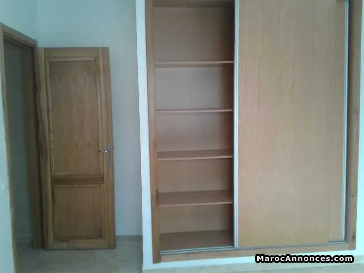 Appartement vide à louer à kénitra de 2 chambres - القنيطرة (3)