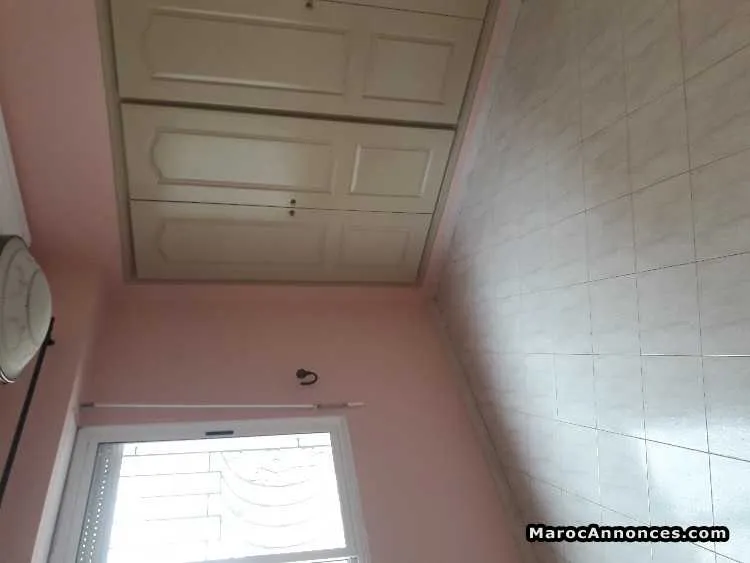 Appartement vide 5000dh - الدار البيضاء